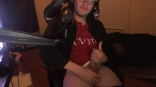 Snapshot of chicostick413 chatting on 14, 9, 2025 chicostick413 online show from 14, 9, 2025