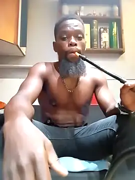 Snapshot of Chocolate_factory_man chatting on 4, 12, 2024 Chocolate factory man online show from 4, 12, 2024