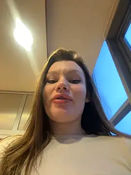 justmila online show from 21, 1, 2025