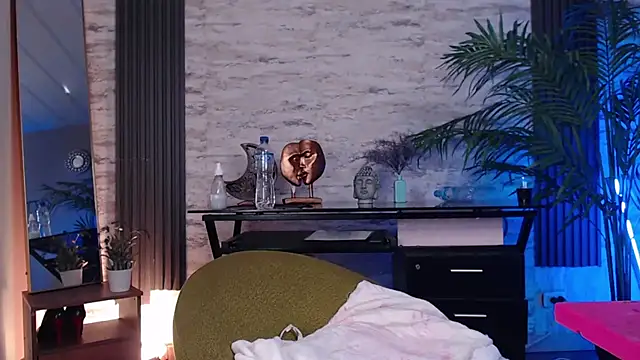 SofiaGomez420 online show from 22, 3, 2025