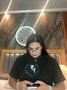 BellaPeers  online show from 6, 3, 2026