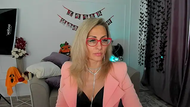 MuseOfStage online show from 13, 10, 2025