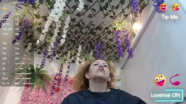 BLONDE SEXYHOT online show from 16, 1, 2026