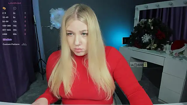 juli kisss online show from 9, 1, 2025