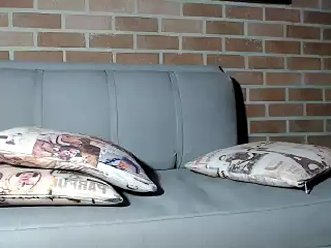 MaximoTorricelli online show from 31, 1, 2025