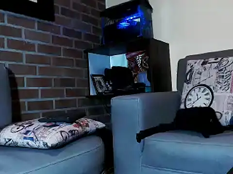 MaximoTorricelli online show from 12, 3, 2025