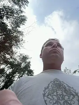 Snapshot of w12er chatting on 21, 3, 2026 w12er online show from 21, 3, 2026