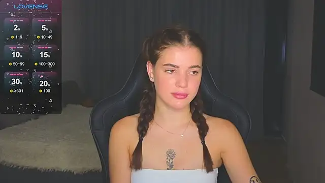 adrianawow1 online show from 28, 10, 2025