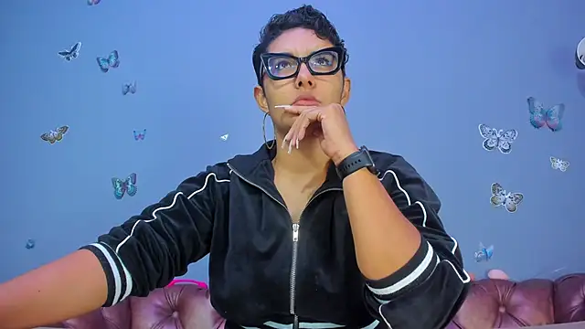 Kaira mosse online show from 22, 12, 2025