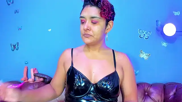 Kaira mosse online show from 7, 7, 2026