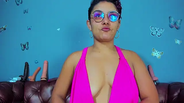 Kaira mosse online show from 11, 7, 2026