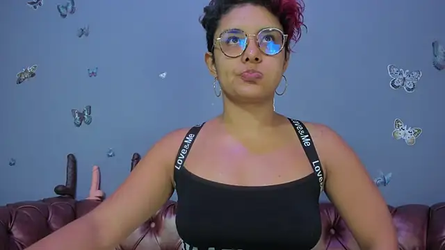 Kaira mosse online show from 23, 7, 2026