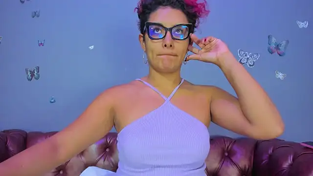 Kaira mosse online show from 28, 7, 2026
