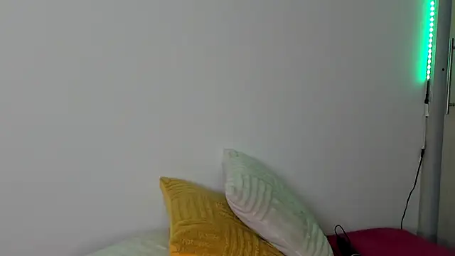 AnneteLynch online show from 17, 2, 2025