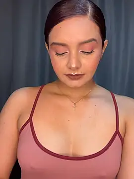 Melanyprada online show from 24, 7, 2026