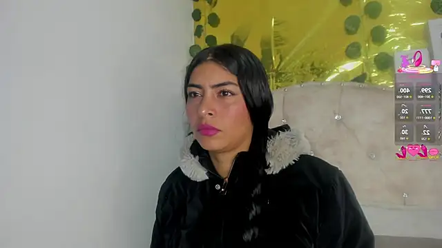cristalconnorr online show from 29, 4, 2026