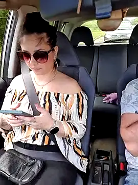 CoelhinhaGostosa online show from 11, 3, 2025