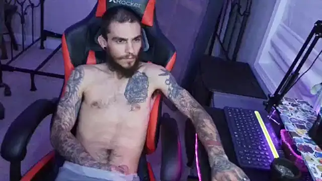 Snapshot of XMeF10 chatting on 14, 2, 2025 XMeF10 online show from 14, 2, 2025