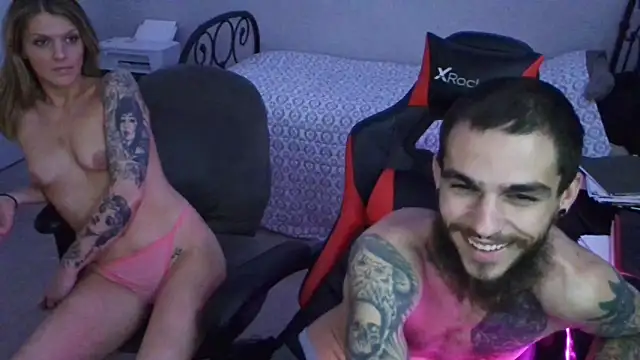 Snapshot of XMeF10 chatting on 18, 2, 2025 XMeF10 online show from 18, 2, 2025