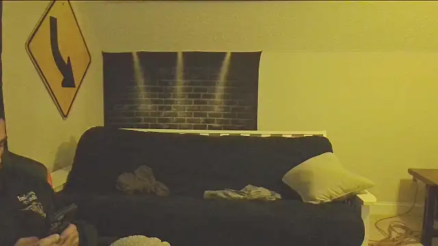 Snapshot of XMeF10 chatting on 2, 3, 2025 XMeF10 online show from 2, 3, 2025