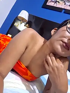 yarely9 online show from 10, 2, 2025