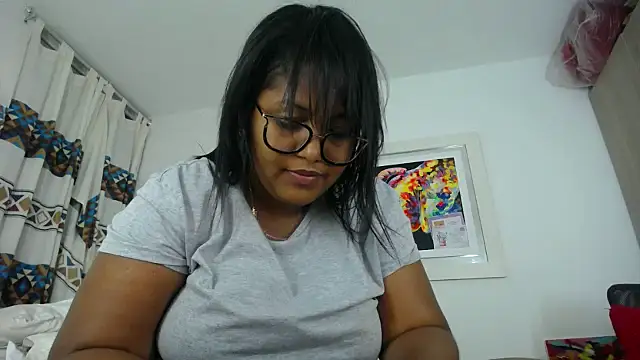 miajoseph  online show from 19, 1, 2025