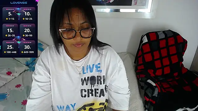 miajoseph  online show from 1, 3, 2025