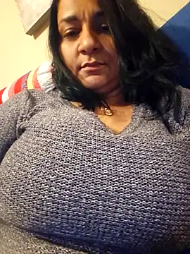 paulinaDiaz1 online show from 4, 11, 2025