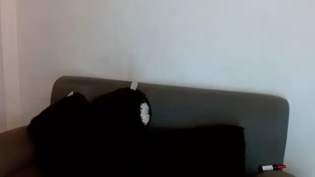 Snapshot of anahi__s chatting on 4, 10, 2025 anahi  s online show from 4, 10, 2025