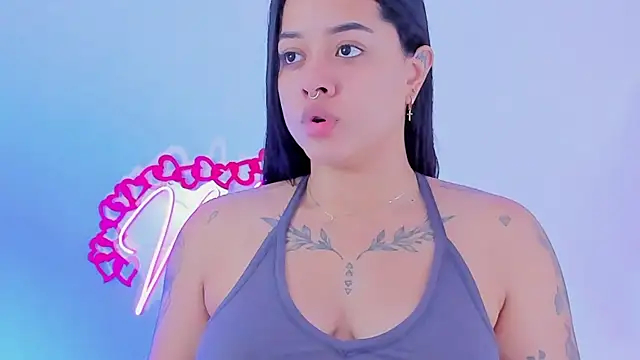 MaddyParisi online show from 16, 2, 2025