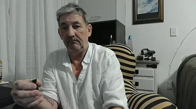 ChunkyMonkey007 online show from 25, 1, 2025