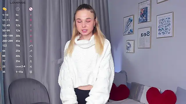 OdetteHarwick online show from 25, 11, 2025