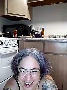 GraceHenderson online show from 28, 12, 2024