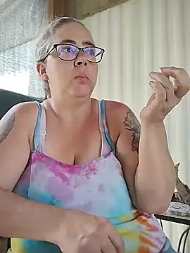 GraceHenderson online show from 6, 8, 2026