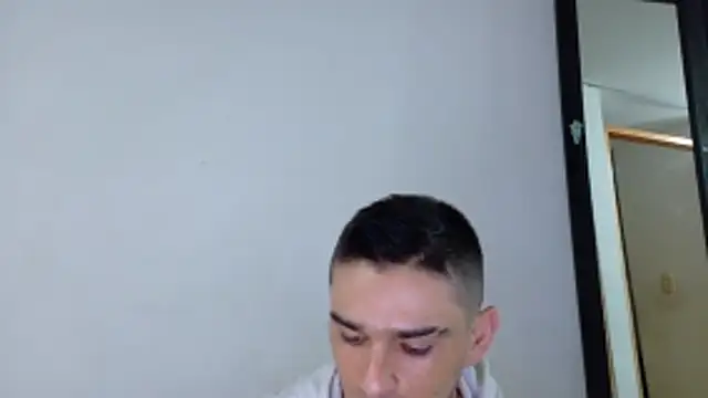 Sexy Alejandro  online show from 26, 11, 2025