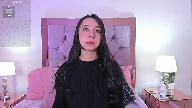 Snapshot of melanie_hills chatting on 16, 9, 2025 melanie hills online show from 16, 9, 2025