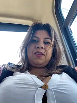 Laura-Hernandez online show from 27, 2, 2026