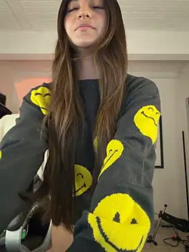 aly golden  online show from 26, 4, 2026