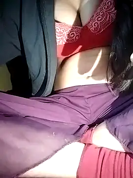 Snapshot of Shanvi_Tyagi chatting on 20, 12, 2024 Shanvi Tyagi online show from 20, 12, 2024