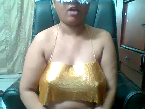 Snapshot of kamayanisingh24 chatting on 12, 12, 2024 kamayanisingh24 online show from 12, 12, 2024