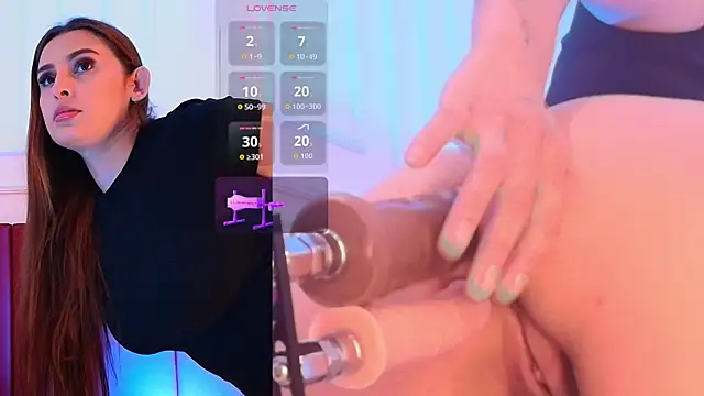 Luna monroe  online show from 28, 2, 2026