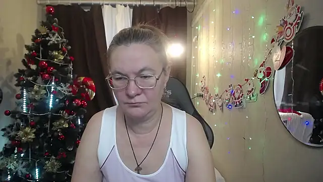 Snapshot of HolyMilfa chatting on 5, 12, 2024 HolyMilfa online show from 5, 12, 2024