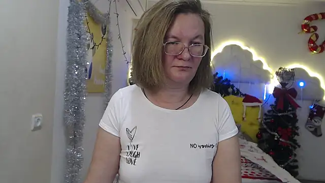 Snapshot of HolyMilfa chatting on 26, 12, 2024 HolyMilfa online show from 26, 12, 2024