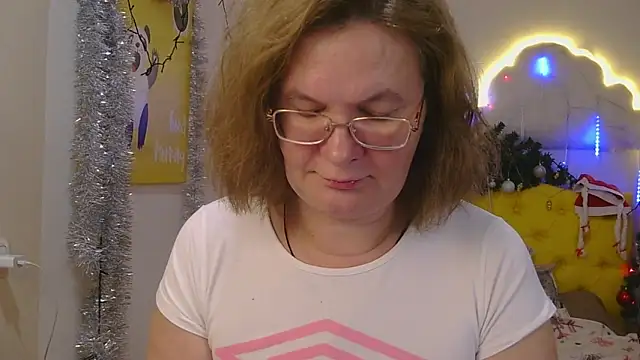 Snapshot of HolyMilfa chatting on 12, 1, 2025 HolyMilfa online show from 12, 1, 2025