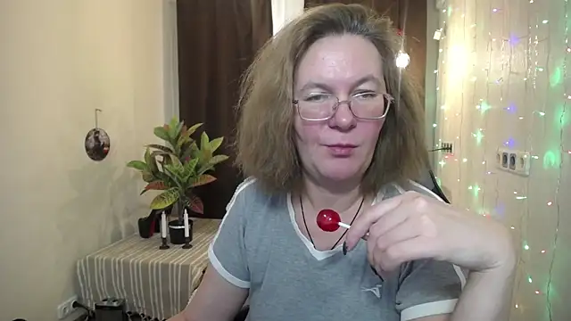 Snapshot of HolyMilfa chatting on 26, 1, 2025 HolyMilfa online show from 26, 1, 2025