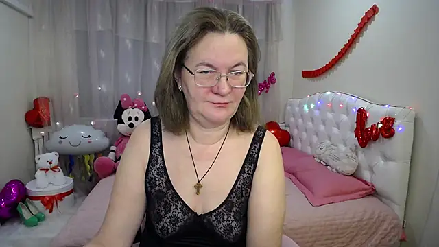Snapshot of HolyMilfa chatting on 13, 2, 2025 HolyMilfa online show from 13, 2, 2025