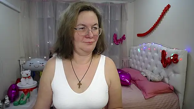 Snapshot of HolyMilfa chatting on 16, 2, 2025 HolyMilfa online show from 16, 2, 2025