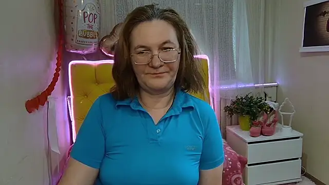 Snapshot of HolyMilfa chatting on 11, 3, 2025 HolyMilfa online show from 11, 3, 2025