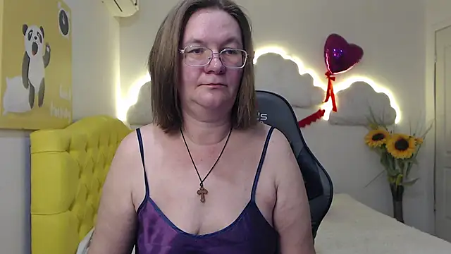 Snapshot of HolyMilfa chatting on 21, 3, 2025 HolyMilfa online show from 21, 3, 2025