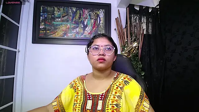 Snapshot of shaila_yojana chatting on 3, 10, 2025 shaila yojana online show from 3, 10, 2025